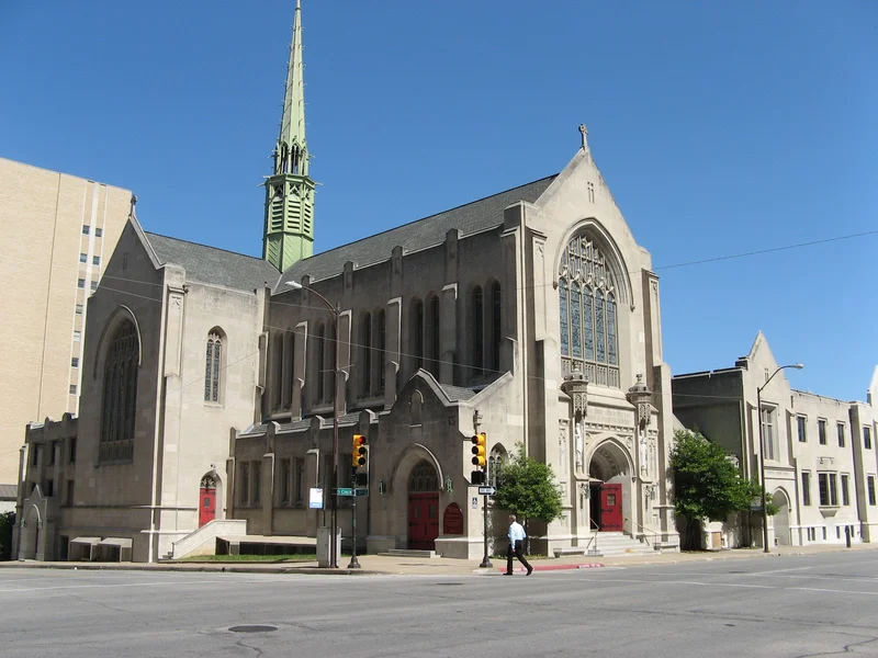 The Episcopal Church: What It Is and How It's Not Catholic (Or Methodist, or... Whatever)